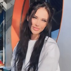 София, 32