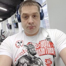 Максим, 39