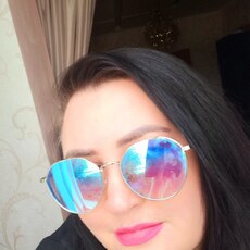 Лариса, 42