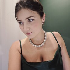 Нелли, 35
