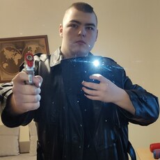 Даниил, 19