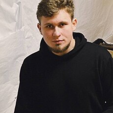 Эдуард, 24