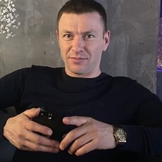 Боря, 36