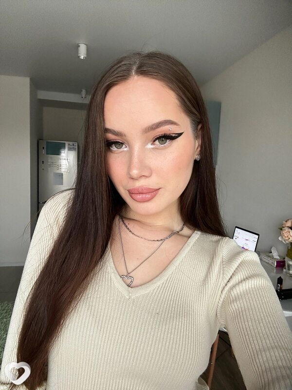 Ева