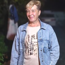 Аня, 52