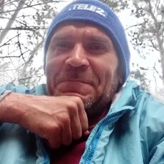 Макс, 49