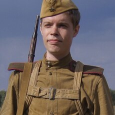 Гена, 26