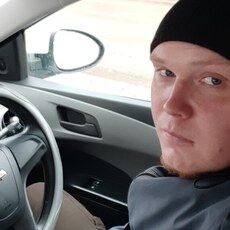 Борис, 28