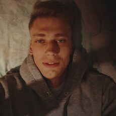 Эдик, 26