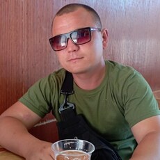 Вадим, 32