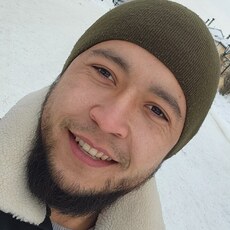 Коля, 25