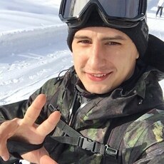 Слава, 30