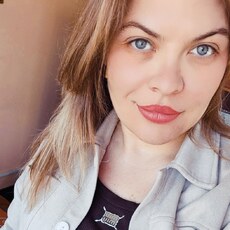 Надя, 32