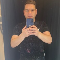 Дмитрий, 32