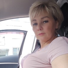 Зоя, 48