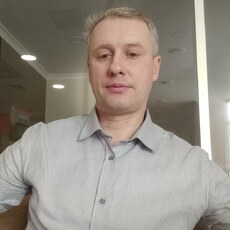 Тарас, 45