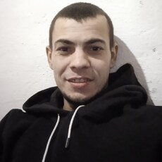 Остап, 29