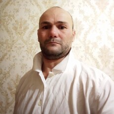 Максим, 42