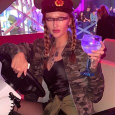 Кристя, 37