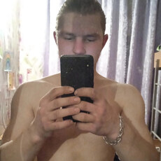 Веня, 23