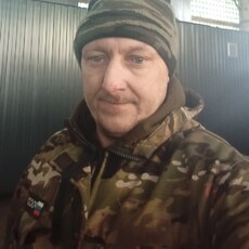 Юра, 43
