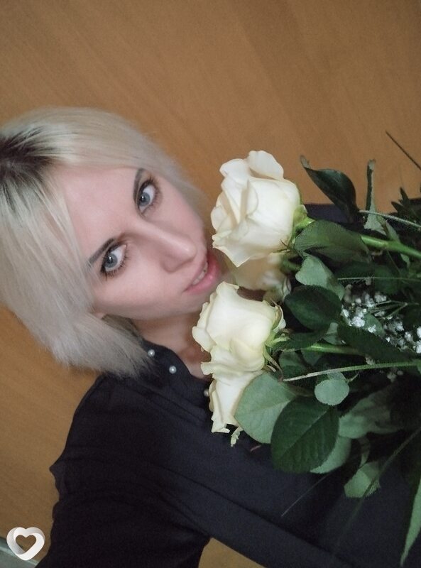 Ева