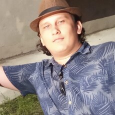 Тарас, 21