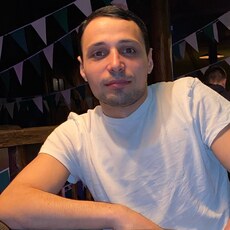 Юрий, 30