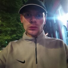 Гена, 29