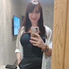 Валя, 44