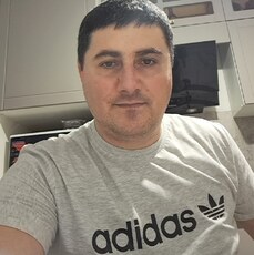 Альбик, 37