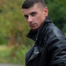 Вадик, 32