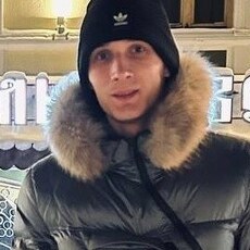 Арсений, 24