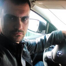 Валентин, 36