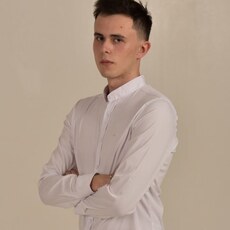 Остап, 19