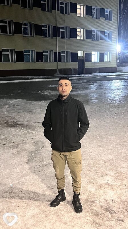 Артём