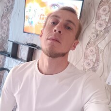 Фёдор, 32
