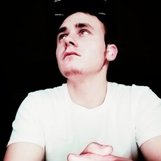 Владимир, 22