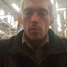 Паша, 33