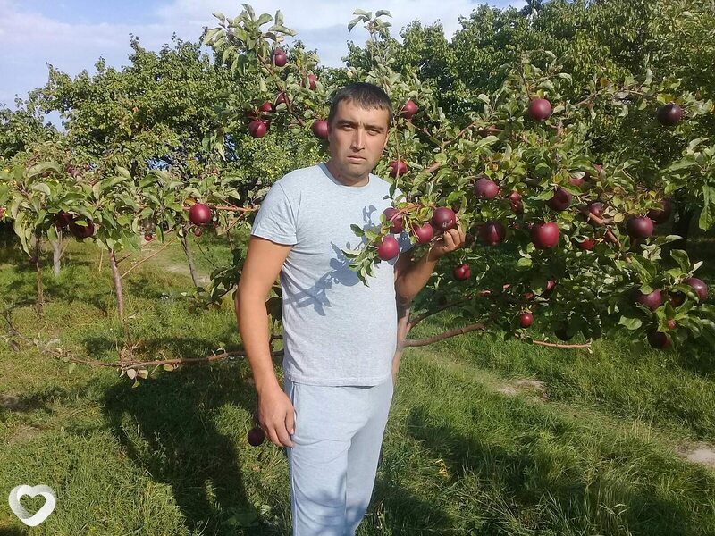 Максим
