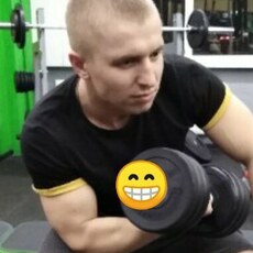 Эдик, 27