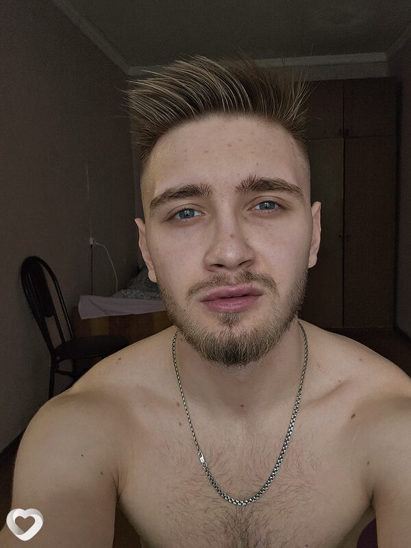 Женя