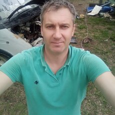 Валера, 46