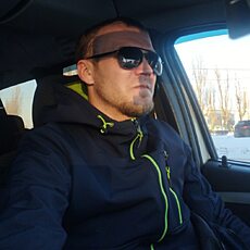 Сеня, 40