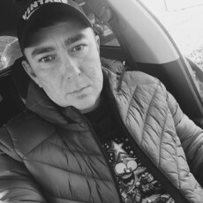 Владимир, 40