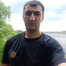 Руслан, 42