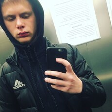 Адриан, 23