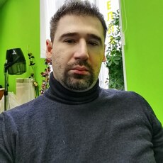 Лев, 37