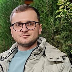 Даня, 31