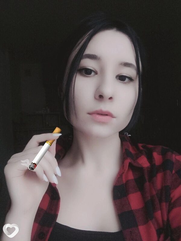 Оля